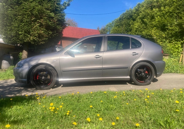 Seat Leon cena 10900 przebieg: 360000, rok produkcji 2005 z Tyszowce małe 46